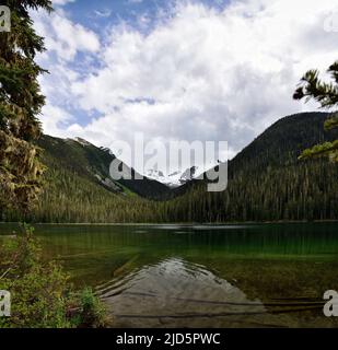 Die Joffre Lakes - die zugänglichsten Gletscherseen in ganz British Columbia Stockfoto