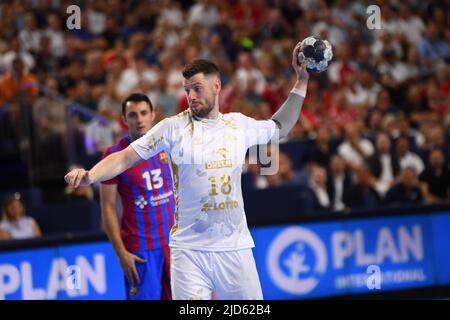 KÖLN, DEUTSCHLAND - 18. JUNI 2022: 18 Niclas Ekberg. Semifinale THW Kiel - Barca EHF FINAL4 Männer Stockfoto