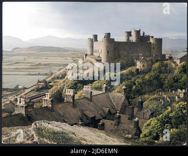 Harlech Castle, Wales, wurde von König Edward I. (1239 - 1307) an der Stelle eines älteren Gebäudes errichtet. Das letzte royalistische Schloss, das Karl I. im englischen Bürgerkrieg aushielt. Kolorierte Version von : 10149930 Datum: 1930s Stockfoto