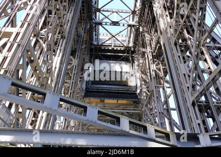 Innenansicht des alten Niederfinowschiffes, oder-Havel-Kanal, Brandenburg in Deutschland Stockfoto