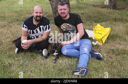 Knutsford, Großbritannien. 18.. Juni 2022. Das Dog Fest findet in Knutsford, Großbritannien, statt und bietet Aktivitäten für Hunde und deren Besitzer. Kredit: Barbara Cook/Alamy Live Nachrichten Stockfoto