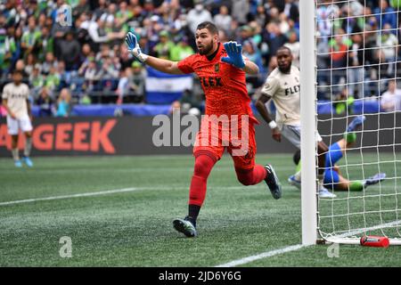 18. Juni 2022: LAFC-Torwart Maxime Crépeau beim MLS-Fußballspiel zwischen LAFC und Seattle Sounders FC im Lumen Field in Seattle, WA. Die Teams kämpften bis zu einem Unentschieden von 1-1. Steve Faber/CSM Stockfoto