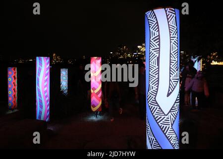 Sydney, Australien. 18.. Juni 2022. Der letzte Tag von Vivid. Vivid Sydney 2022 lief vom 27. Mai bis zum 18. Juni 2022. Kredit: Richard Milnes/Alamy Live Nachrichten Stockfoto