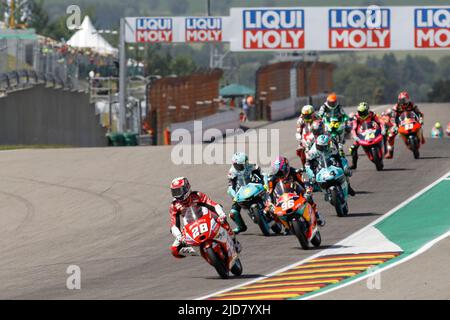 Hohenstein Ernstthal, Deutschland. Juni 19. 2022. Moto3 Rennen während des Liqui Moly Motorrad Grand Prix Deutschland auf dem Sachsenring, Hohenstein-Ernstthal, Deutschland. Abgebildet: Stockfoto