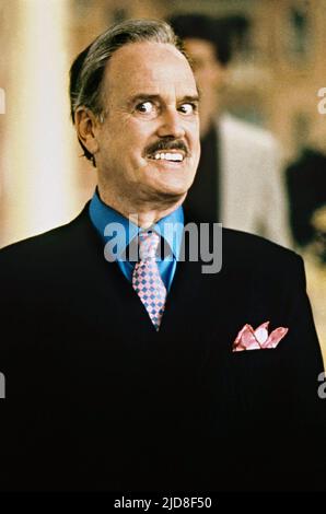 JOHN CLEESE, RATTENRENNEN, 2001, Stockfoto