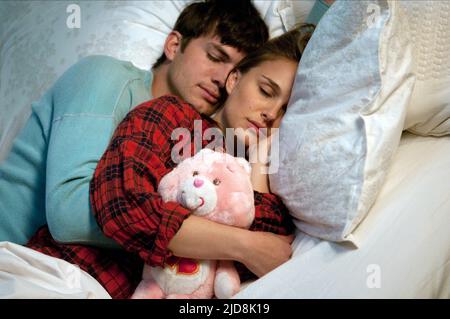 KUTCHER,PORTMAN, KEINE ZEICHENKETTEN ANGEHÄNGT, 2011, Stockfoto