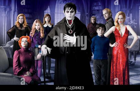 PFEIFFER, CARTER, MORETZ, HEATHCOTE, DEPP, HALEY, MCGRATH, MILLER, GRÜN, DUNKLE SCHATTEN, 2012, Stockfoto