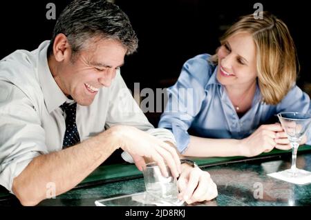 CLOONEY, FARMIGA, IN DER LUFT, 2009, Stockfoto