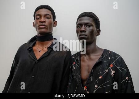 Mailand, Moncalieri, Italien. 19.. Juni 2022. Models beim ersten Blick, ETRO-Modenschau auf der Mailänder Fashion Week Herren Frühjahr Sommer 2023 (Bildquelle: © Riccardo Giordano/ZUMA Press Wire) Stockfoto