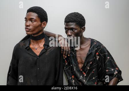 Mailand, Moncalieri, Italien. 19.. Juni 2022. Models beim ersten Blick, ETRO-Modenschau auf der Mailänder Fashion Week Herren Frühjahr Sommer 2023 (Bildquelle: © Riccardo Giordano/ZUMA Press Wire) Stockfoto