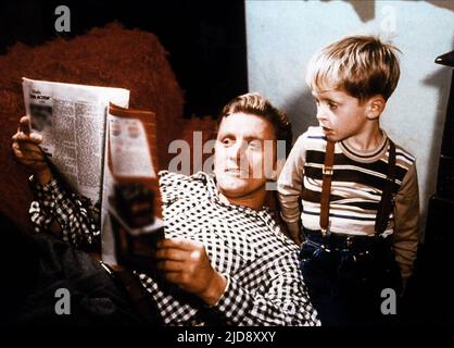 DOUGLAS, DOUGLAS, ... EIN VATER... EIN SOHN... ES WAR EINMAL IN HOLLYWOOD, 2005, Stockfoto