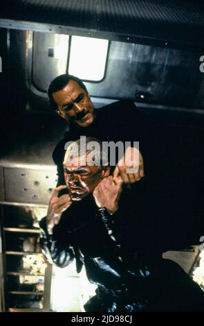 SEAGAL, MCGILL, BELAGERUNG 2: DUNKLES TERRITORIUM, 1995, Stockfoto