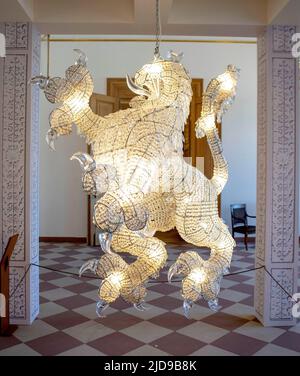 Fulda, Deutschland. 17.. Juni 2022. Lampe bei der Ausstellung schöne Ausstellung im Stadschloß in fulda, Design & Dynastie '250 Jahr Hohleben Oranien-Nassau' Foto: RPE Albert Nieboer https://fulda2022.de Quelle: dpa/Alamy Live News Stockfoto