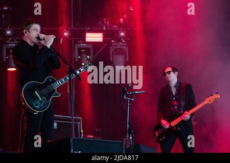 2022-06-19 18:39:40 LANDGRAAF - die amerikanische Indie-Rock-Band Interpol wird während des dritten Tages des Pinkpop Musikfestivals durchführen. ANP PAUL BERGEN niederlande Out - belgien Out Stockfoto