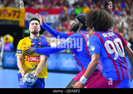 Köln, Deutschland. 19.. Juni 2022. Alex Dujshebaev beim Handball-EHF Champions League-Spiel zwischen Barca und Lomza Vive Kielce am 19. Juni 2022 in Köln. (Foto: Andrachiewicz/PressFocus/SIPA USA) France OUT, Poland OUTFrance OUT, Poland OUT Credit: SIPA USA/Alamy Live News Stockfoto