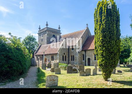 St. John the Baptist Parish Church, Milton Road, Stadhampton, Oxfordshire, England, Vereinigtes Königreich Stockfoto