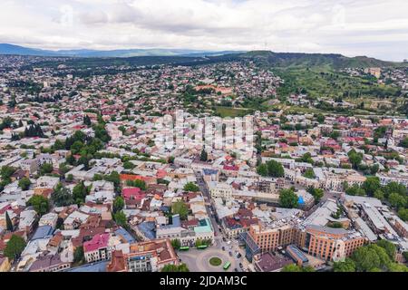 Panoramablick von oben auf Tiflis, Georgien. Europa. Hochwertige Fotos Stockfoto