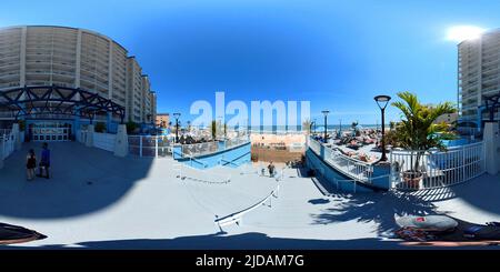 360 Grad Panorama Ansicht von Vor dem Holiday Inn am Boardwalk in Ocean City, Maryland - 17. Street