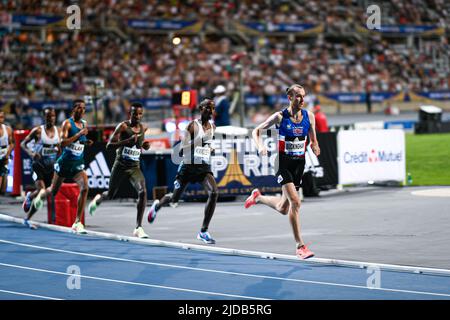 Paris, Frankreich. 18.. Juni 2022. Ben Buckingham und der Pelotonlauf (Rennen der Männer 5000m) während der Wanda Diamond League 2022, Meeting de Paris (Leichtathletik) am 18. Juni 2022 im Charlety-Stadion in Paris, Frankreich - Foto Victor Joly / DPPI Credit: Victor Joly/Alamy Live News Stockfoto