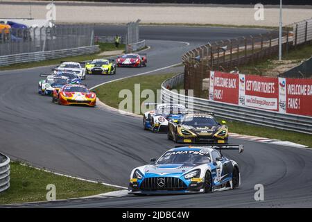 89 Boguslavskiy Timur, Marciello Raffaele (SWI), AKKODIS ASP Team, Mercedes-AMG GT3, Aktion während der 5. Runde der Fanatec GT World Challenge Europe Powered by AWS 2022, vom 17. Bis 19. 2022 auf dem Circuit Zandvoort, in Zandvoort, Niederlande - Foto: Julien Delfosse/DPPI/LiveMedia Stockfoto