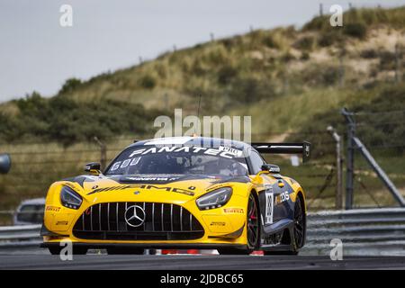 88 Maximilian Gotz (ger),Pla Jim (Fra), AKKODIS ASP Team, Mercedes-AMG GT3, Aktion während der Fanatec GT World Challenge Europe Powered by AWS 2022 5., vom 17. Bis 19. 2022 auf dem Circuit Zandvoort, in Zandvoort, Niederlande - Foto: Julien Delfosse/DPPI/LiveMedia Stockfoto