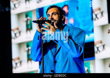 Mailand, Italien, Juni 19. 2022. Marco Mengoni in concert at Giuseppe Meazza Stadium in San Siro in Milan, Italy Credit: Mairo Cinquetti/Alamy Live News Stockfoto