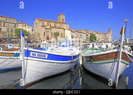 Frankreich, Bouches-du-Rhône, La Ciotat, der alte Hafen mit seinen Fischerbooten Stockfoto