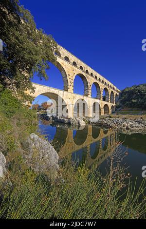 Frankreich, Gard Vers-Pont-du-Gard, römisches Aquädukt, Pont du Gard, (1. Jahrhundert, Zwischen 40 und 50 n. Chr.) Stockfoto