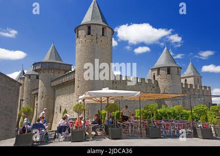 Frankreich, Aude Carcassonne, mittelalterliche Stadt, die Türme der Burg comtal Stockfoto