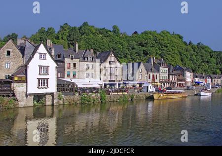 Frankreich, Côtes-d'Armor Dinan, der Hafen an der Rance Stockfoto