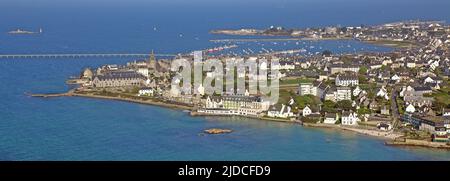 Frankreich, Finistère, Roscoff, Luftaufnahme der Hafenstadt Stockfoto