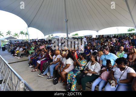 MIRAMAR, FL - 18. JUNI: Atmosphäre während des Gospelfestes 2022 von A. Curtis Farrow im Miramar Regional Park Ampitheater am 18. Juni 2022 in Miramar, Florida. (Foto von JL/Sipa USA) Stockfoto