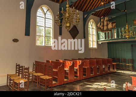 Enkhuizen, Niederlande, Juni 2022. Das Innere einer alten Kirche in Enkhuizen. . Hochwertige Fotos Stockfoto
