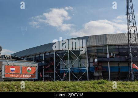 ROTTERDAM, NIEDERLANDE - 14. JUNI 2022: Allgemeine Ansicht vor der Liga Ein 2022 Nationen Liga Spiel zwischen den Niederlanden und Wales im Feyenoord Stadium, Rotterdam am 14.. Juni 2022. (Bild von John Smith/FAW) Stockfoto