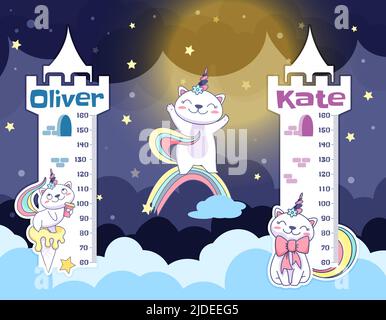 Flache Kinder-Höhenkarte mit niedlichem Caticorn. Kinderwuchswandmesser mit Einhornkatze, glückliches Kätzchen auf Himmelswolken und Regenbogen. Messen Lineal Kinder, Wachstumsskala für Kindergarten oder Kindergarten Design. Stock Vektor