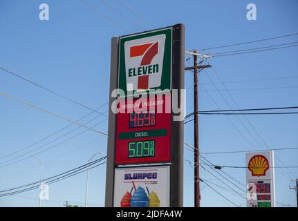 Austin, USA. 19.. Juni 2022. Am 19. Juni 2022 steigen die Gaspreise in Austin, Texas, weiter. (Foto von Stephanie Tacy/Sipa USA) Quelle: SIPA USA/Alamy Live News Stockfoto