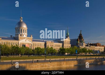 Bonsecours Market und Bonsecours Basin at Sunrise, Old Port of Montreal, Quebec, Kanada. Stockfoto