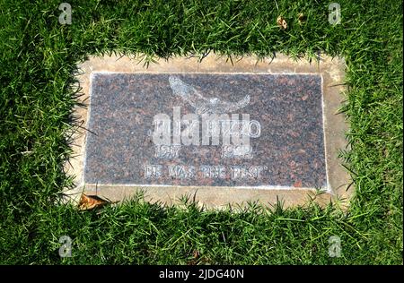 Cathedral City, California, USA 11. June 2022 Eine allgemeine Ansicht der Atmosphäre von Jilly Rizzos Grab am 11. Juni 2022 im Desert Memorial Park in Cathedral City, Kalifornien, USA. Foto von Barry King/Alamy Stockfoto Stockfoto