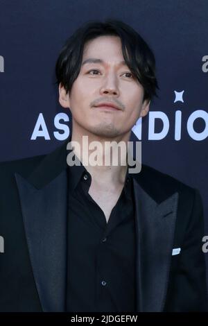 Los Angeles, Kalifornien. 20.. Juni 2022. Jang Hyuk bei der Ankunft für DIE KILLERPREMIERE, Regency Village Theater, Los Angeles, CA 20. Juni 2022. Kredit: Priscilla Grant/Everett Collection/Alamy Live Nachrichten Stockfoto