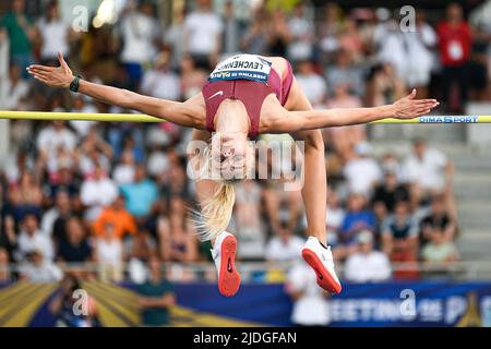 Yuliya (Yuliia) Levchenko aus der Ukraine (Frauen-Hochsprung) während der Wanda Diamond League 2022, Meeting de Paris (Leichtathletik) am 18. Juni 2022 im Charlety-Stadion in Paris, Frankreich. Foto von Victor Joly/ABACAPRESS.COM Stockfoto