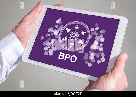 Tablet-Bildschirm mit einem bpo-Konzept Stockfoto