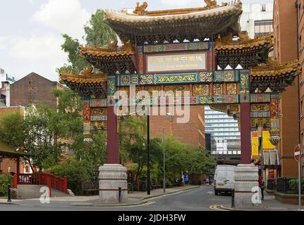 Chinesischer Bogen in Manchester, Eingang zur chinesischen Stadt Manchester, Großbritannien, England, Manchester Stockfoto