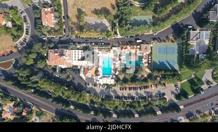 Faqra Club, Resort mit Pools und Tennisplatz, Mount Libanon - Faraya, Mittlerer Osten Stockfoto