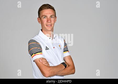 Der belgische Eisschnellläufer Bart Swings posiert für den Fotografen bei einem Fotoshooting für das belgische Olympische Komitee BOIC - COIB im Vorfeld des Sportereignisses der World Games 2022, Montag, 20. Juni 2022 in Deurne, Antwerpen. BELGA FOTO DIRK WAEM Stockfoto