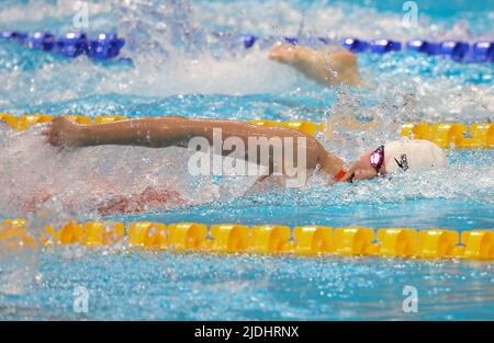 Budapest, Ungarn - 20. Juni 2022, Junxuan Yang von Chine 1/2 Finale 200 M Freistil Frauen während der FINA World Championships Budapest 19. 2022, Schwimmen Event am 20, 2022 in Budapest, Ungarn - Foto Laurent Lairys / ABACAPRESS.COM Stockfoto