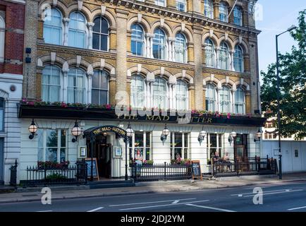 Blackfriars , Southwark , London , England - The Mad Hatter Hotel in der Stamford Street Stockfoto