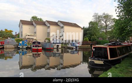 Stockton Heath Canal Panorama London Bridge Boat Marina, Warrington, Cheshire, England, Großbritannien, WA4 5BG Stockfoto