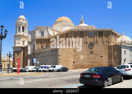 CDAZ, SPANIEN - 22. MAI 2017: Dies ist die Kathedrale des Heiligen Kreuzes. Stockfoto