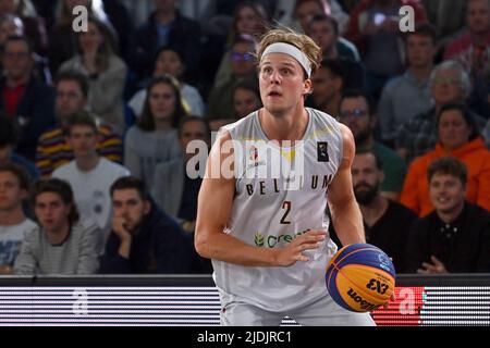 Der belgische Thibaut Vervoort, aufgenommen während eines 3x3-Basketballspiels zwischen Belgien und Ägypten, dem zweiten (von vier) Spiel der Männer-Qualifikationsphase bei der FIBA 2022-Weltmeisterschaft, am Dienstag, den 21. Juni 2022 in Antwerpen. Die FIBA 3x3 Basket World Cup 2022 findet vom 21. Bis 26. Juni in Antwerpen statt. BELGA FOTO DIRK WAEM Stockfoto