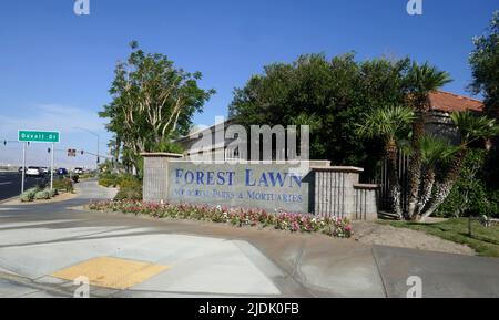 Cathedral City, California, USA 11.. Juni 2022 Eine allgemeine Sicht auf die Atmosphäre des Forest Lawn Cemetery Cathedral City am 11. Juni 2022 in Cathedral City, Kalifornien, USA. Foto von Barry King/Alamy Stockfoto Stockfoto